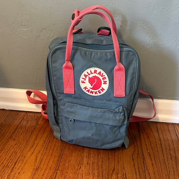 Fjallraven Handbags - Fjällräven Kånken Mini Backpack in Teal and Coral Pink